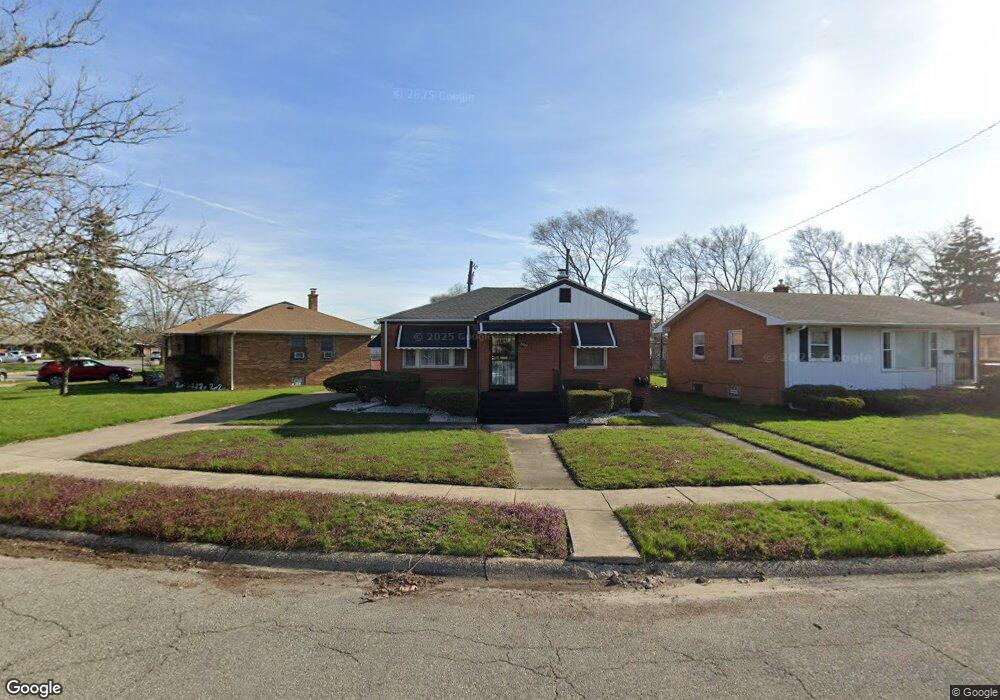 2039 Monroe Ln, Gary, IN 46407 - photo 1