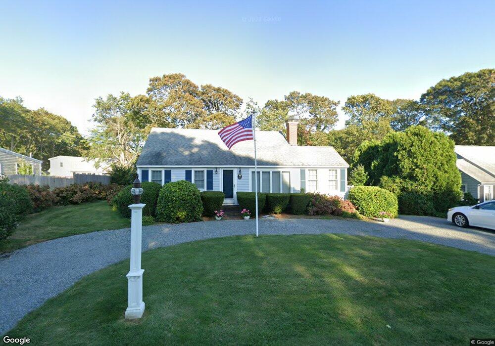 112 6th Ave, Barnstable, MA 02601 - photo 1