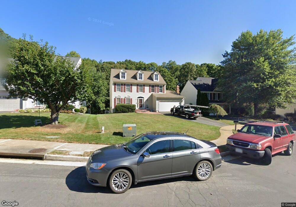 9108 Silver Pointe Way, Fairfax Station, VA 22039 - photo 1