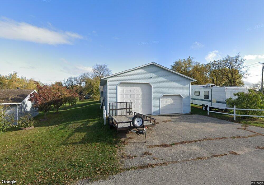 201 W Poplar Ave, Badger, MN 56714 - photo 1