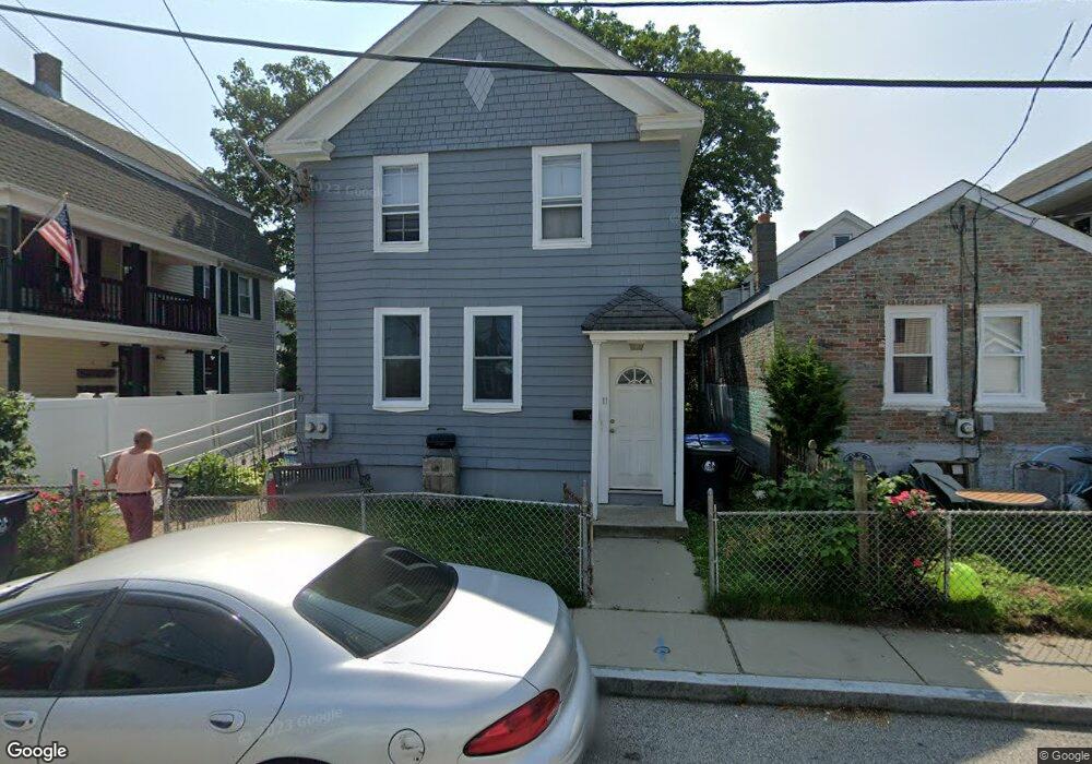 11 Thompson St, Warren, RI 02885 - photo 1