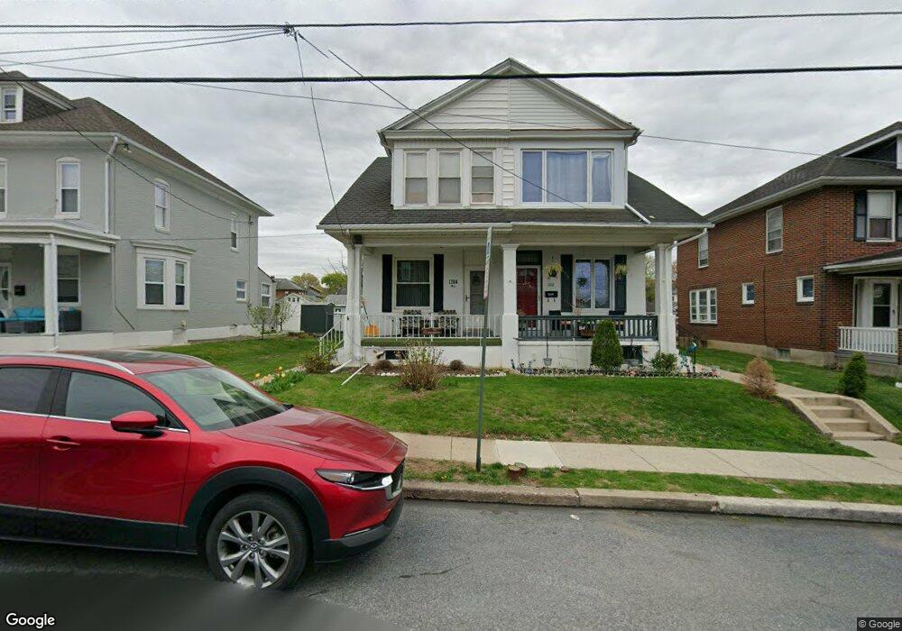 1104 E Bellevue Ave, Reading, PA 19605 - photo 1