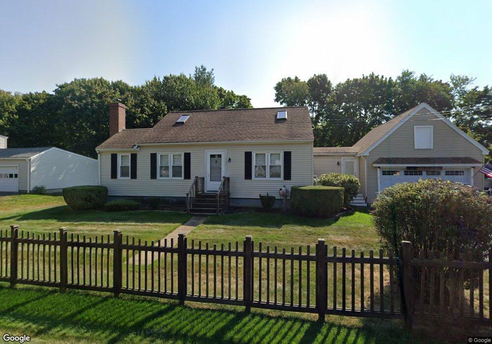 9 Cogger St, Hampton, NH 03842 - photo 1