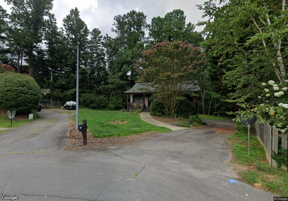 33 Ashwood Dr, Asheville, NC 28803 - photo 1