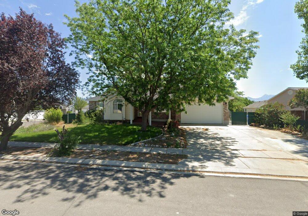 11937 S Heather Dee Cir, Riverton, UT 84065 - photo 1