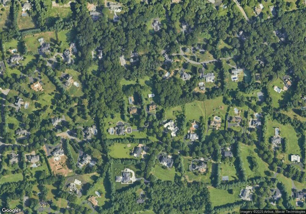 29 Woodhill Ln, Glen Head, NY 11545 - photo 1