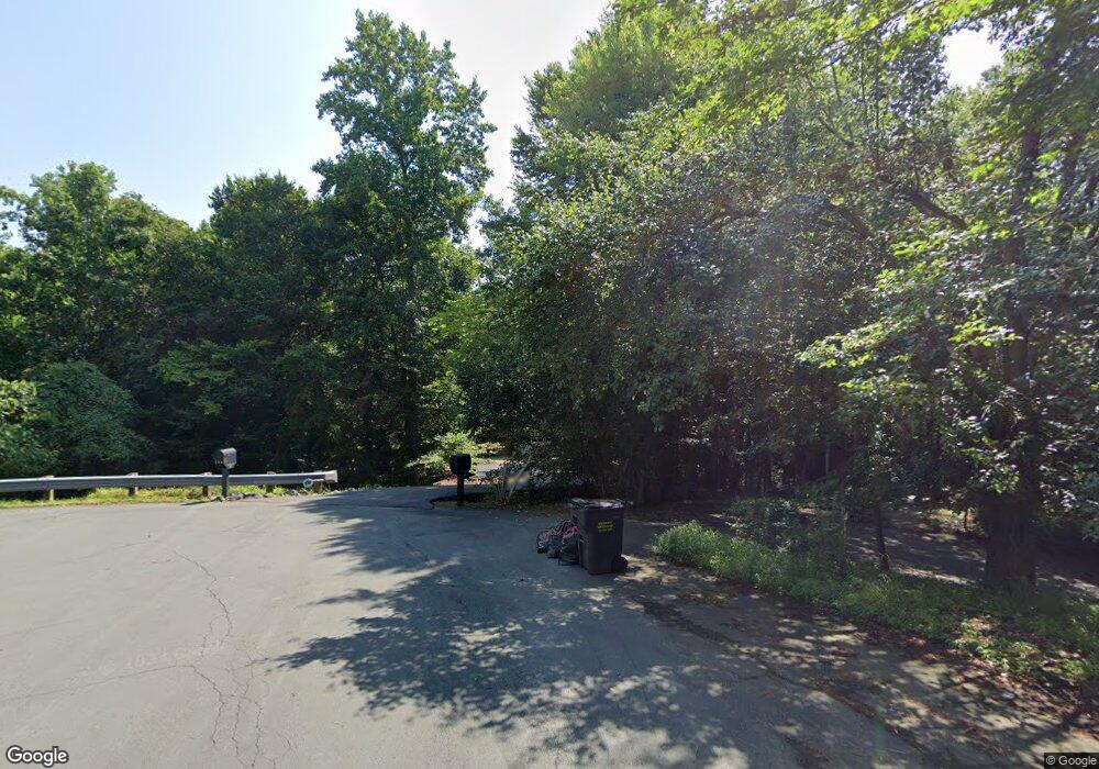 805 King William Dr, Charlottesville, VA 22901 - photo 1