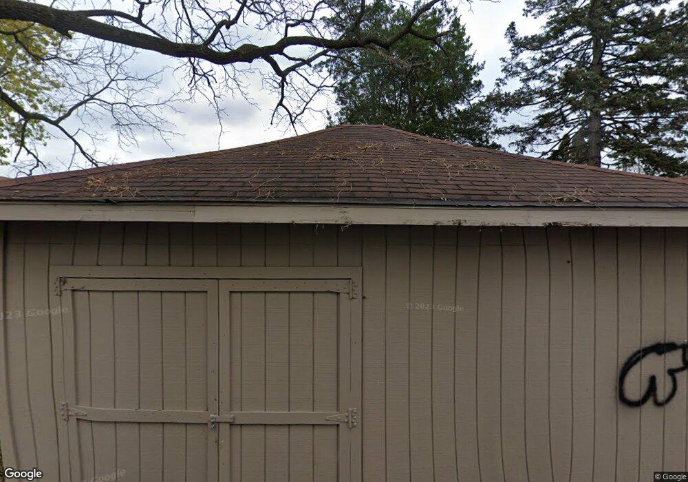 1628 S Cedar St, Lansing, MI 48910 - photo 1