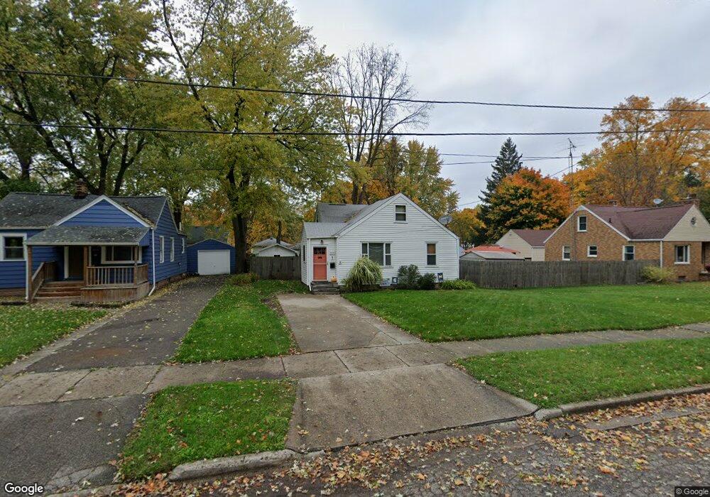 569 Park Blvd, Lansing, MI 48910 - photo 1