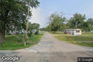 206 S Elm St, Lewistown, MO 63452