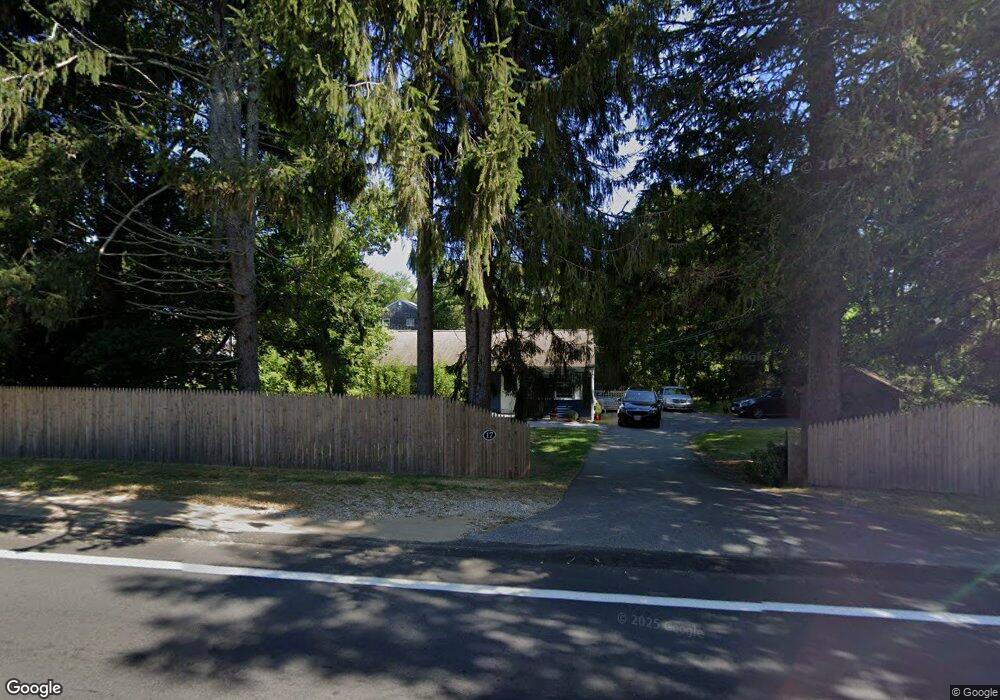 17 Main St, Mashpee, MA 02649 - photo 1