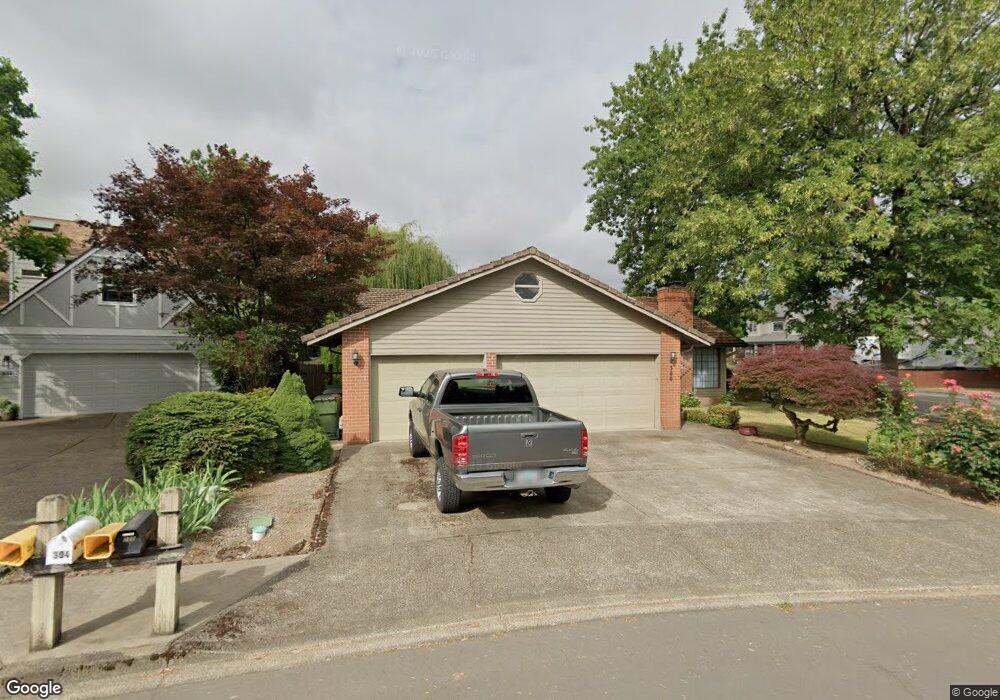 300 Mountainview Ct, Newberg, OR 97132 - photo 1