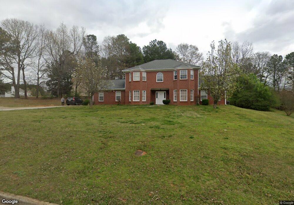 5482 Brinwick Dr unit 10, Rex, GA 30273 - photo 1