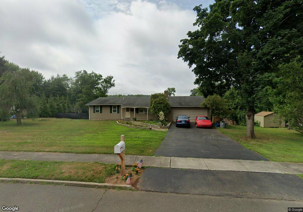 18 Thomas Ct, East Haven, CT 06513 - photo 1