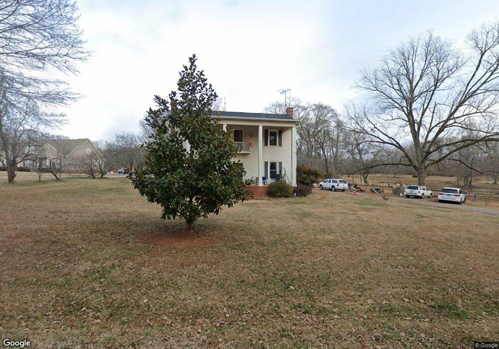 1736 Beamguard Rd, Clover, SC 29710 - photo 1