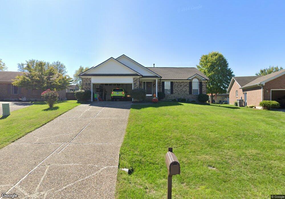 7608 Newton Ct, Louisville, KY 40228 - photo 1