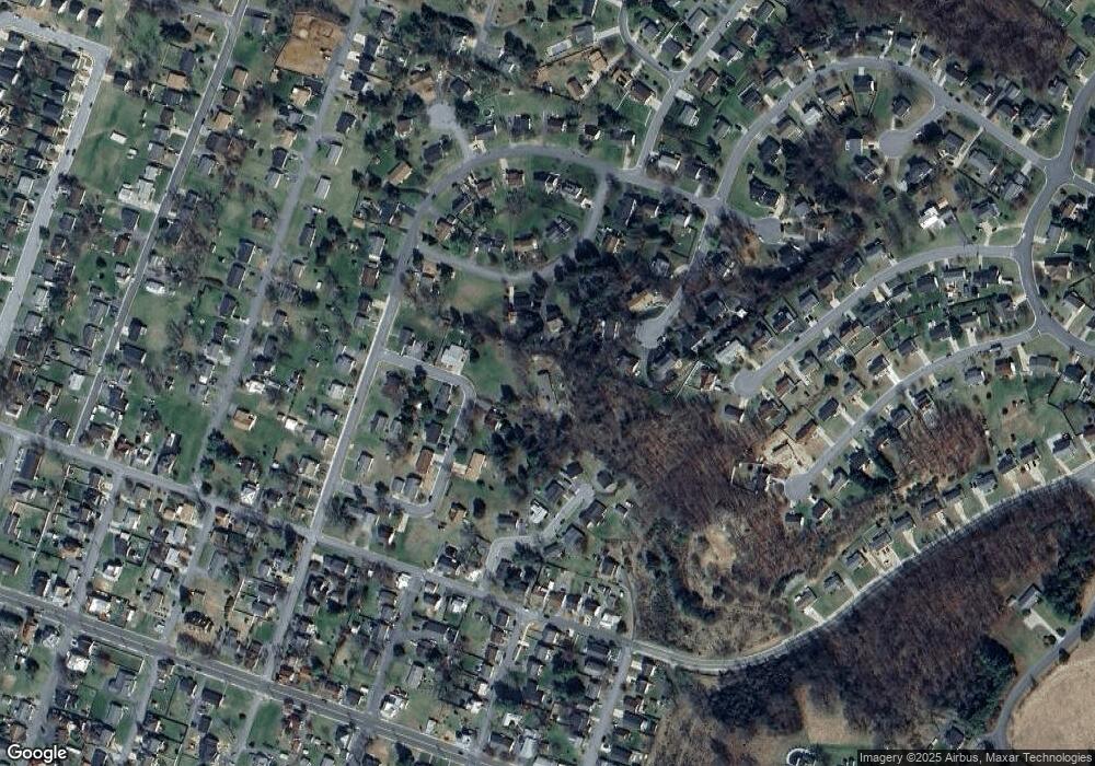 870 Virginia Cir, Strasburg, VA 22657 - photo 1