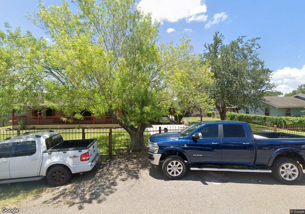 2907 Chilton St, Weslaco, TX 78596 - photo 1