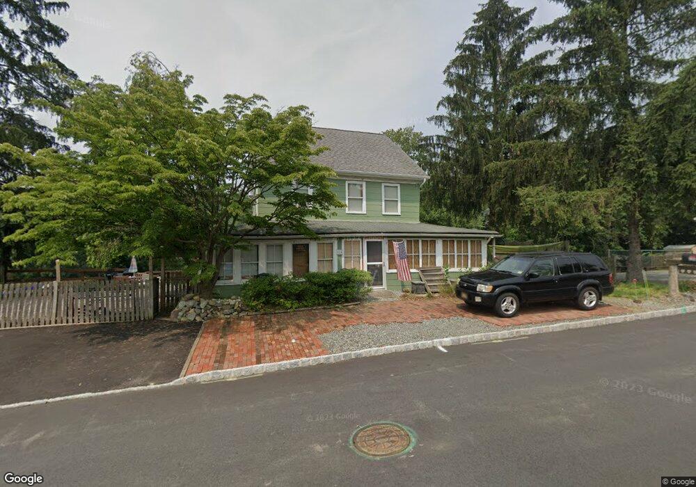 124 Shippenport Rd, Landing, NJ 07850 - photo 1