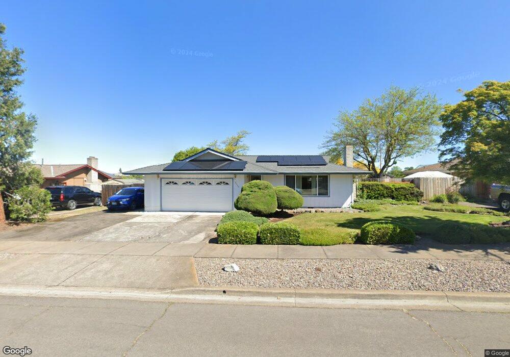 2379 Amaryllis Ave, Medford, OR 97504 - photo 1