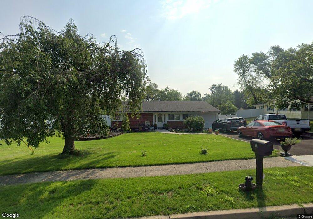 4 Newman Rd, Kendall Park, NJ 08824 - photo 1