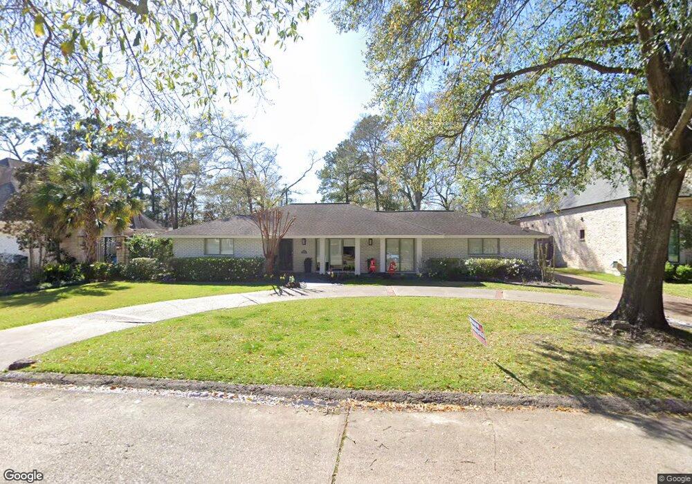 107 Beechmont Rd, Houston, TX 77024 - photo 1