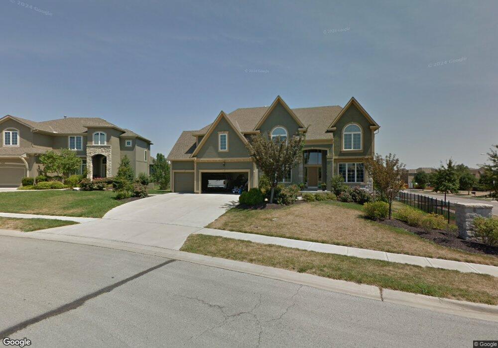 22404 W 59th Terrace, Shawnee, KS 66226 - photo 1