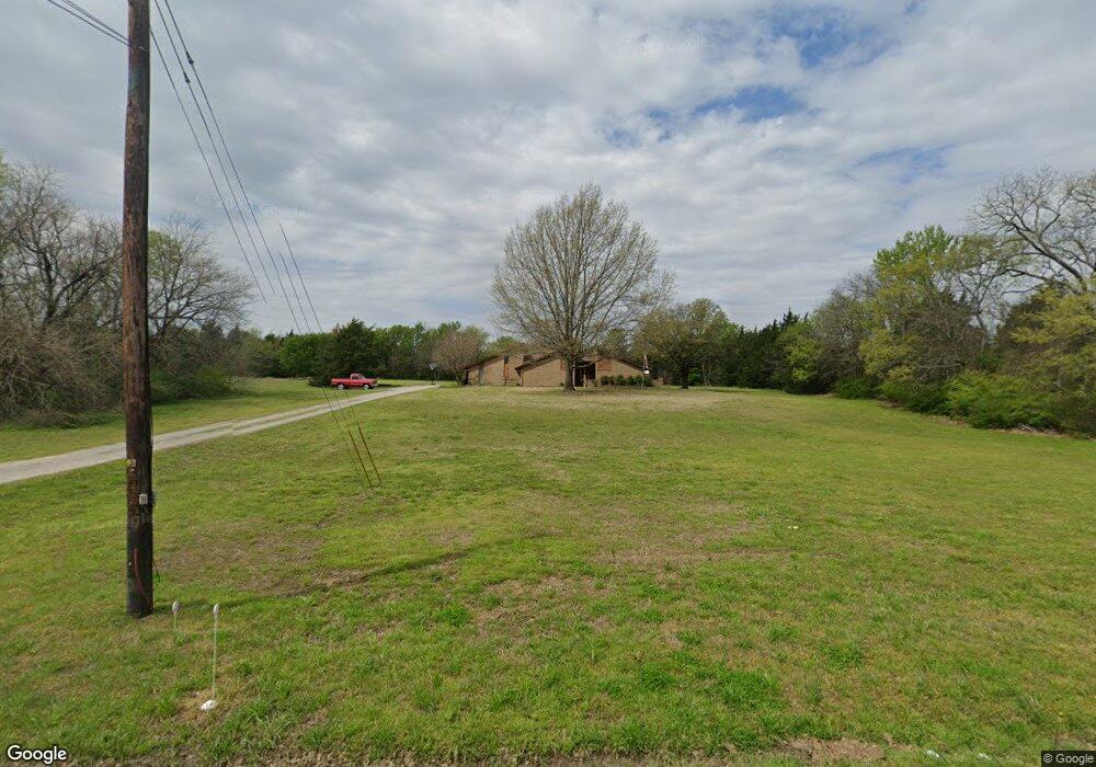 1711 Pecan St, Bonham, TX 75418 - photo 1