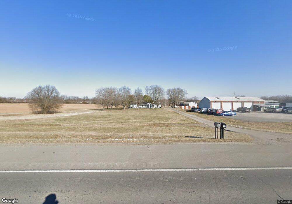 704 Highway 52 Bypass W, Lafayette, TN 37083 - photo 1