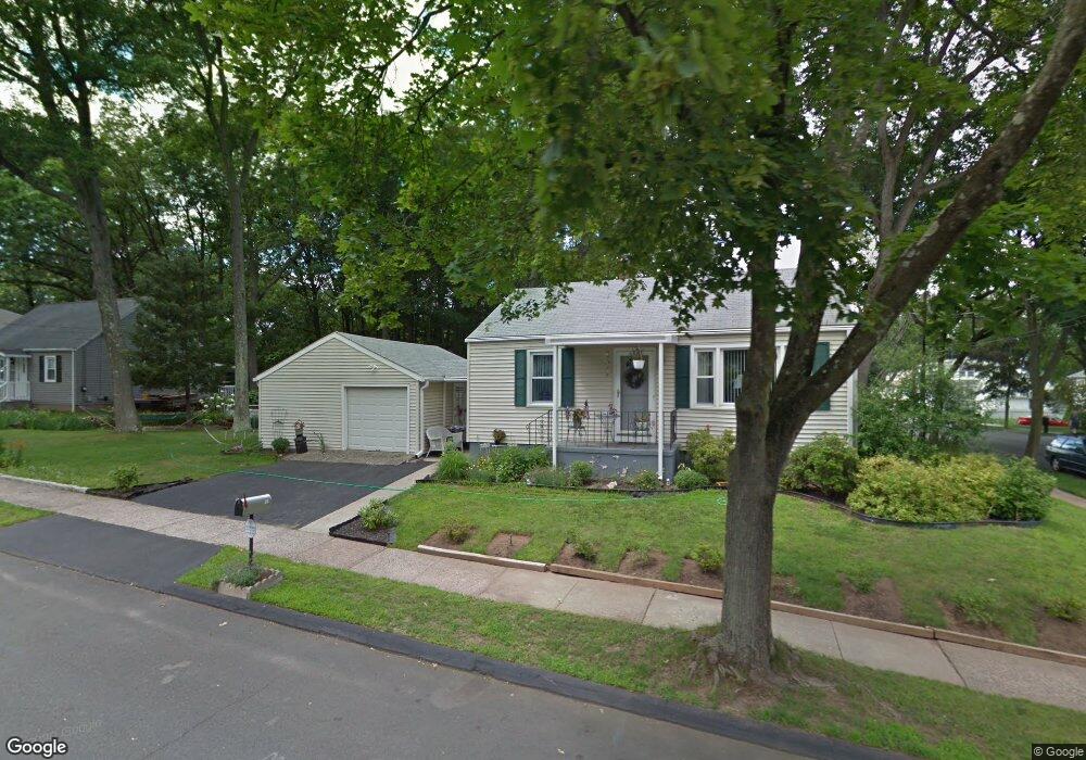 65 Lakeview Ave, West Haven, CT 06516 - photo 1