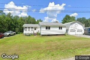 90 Penobscot Ave, Howland, ME 04448