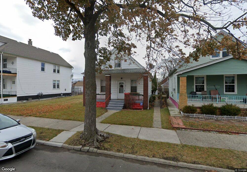 11734 Sobieski St, HamtraMcK, MI 48212 - photo 1