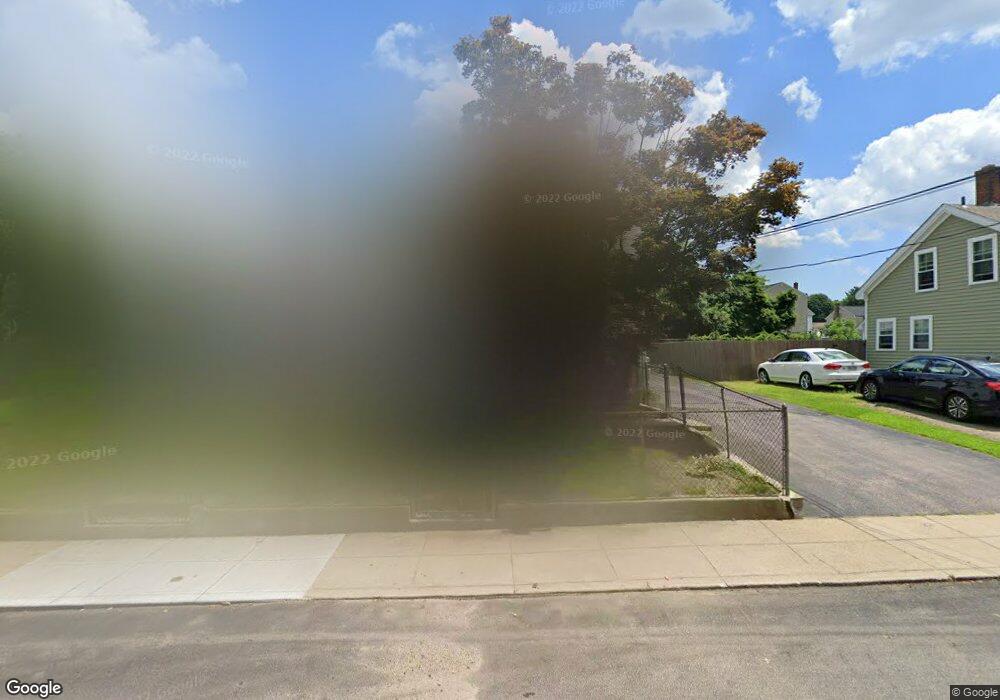 40 Border St, West Warwick, RI 02893 - photo 1