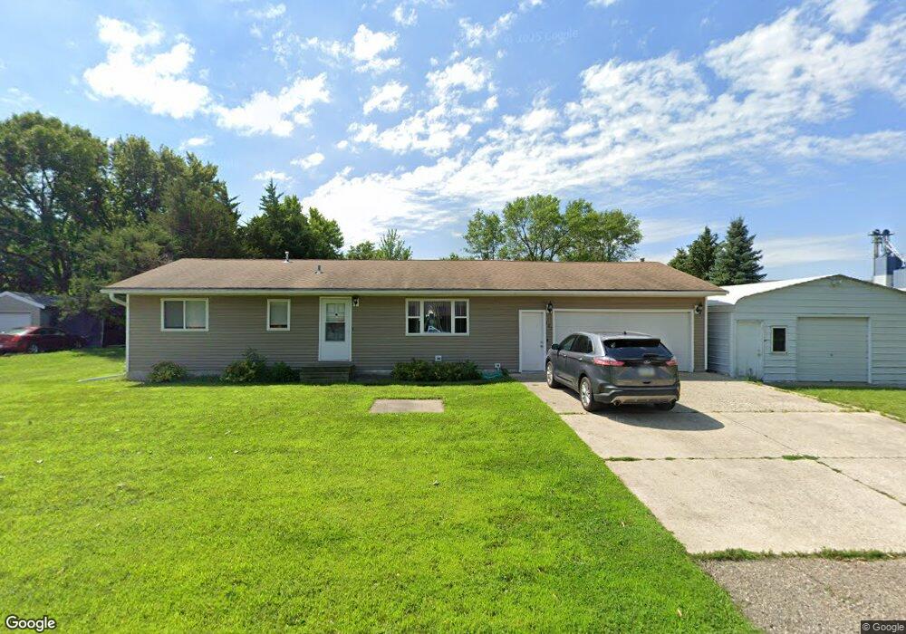 107 2nd St SW, Clarks Grove, MN 56016 - photo 1