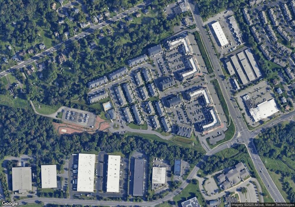 21 Masters Blvd unit 21, Piscataway, NJ 08854 - photo 1