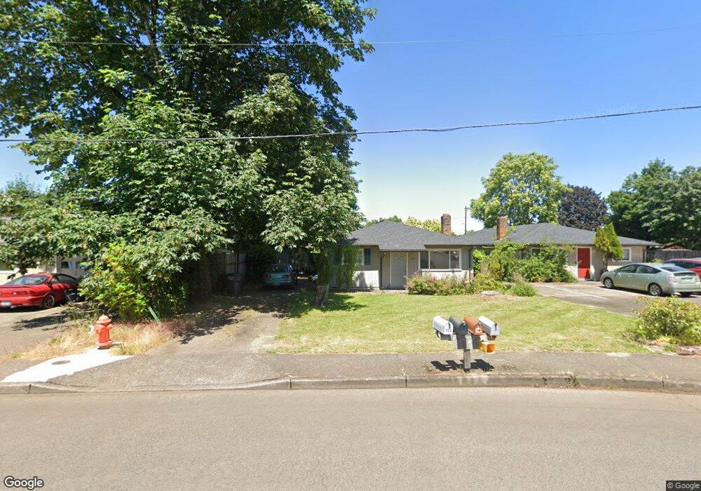 426 SW 4th Ave, Canby, OR 97013 - photo 1