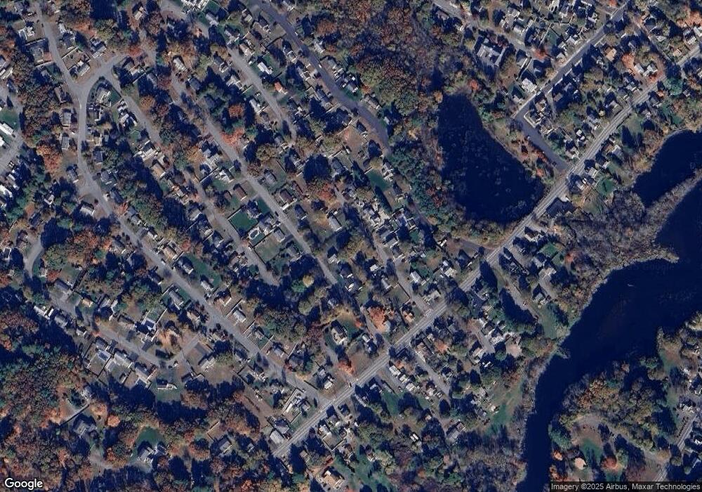 19 Pine St, Hudson, MA 01749 - photo 1