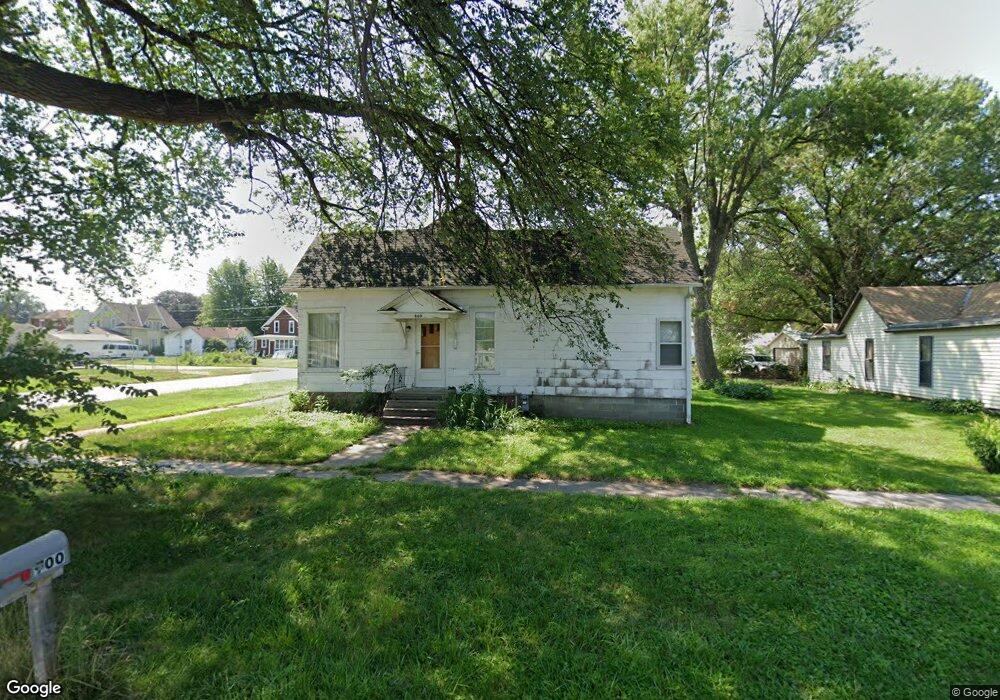 900 8th Ave, Shenandoah, IA 51601 - photo 1