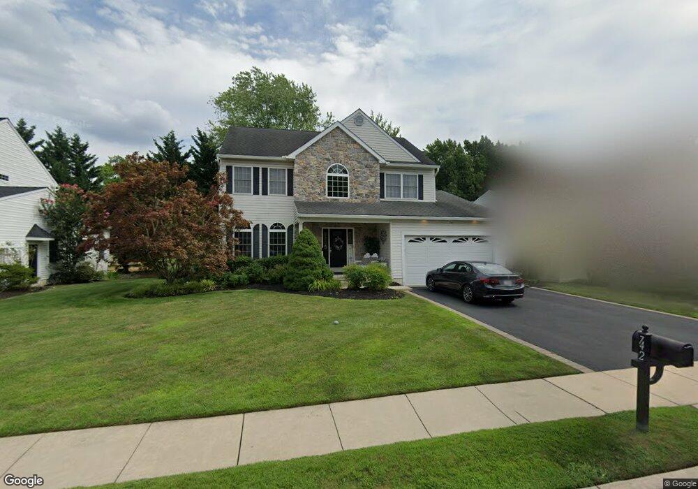 742 Scenic Dr, Swarthmore, PA 19081 - photo 1