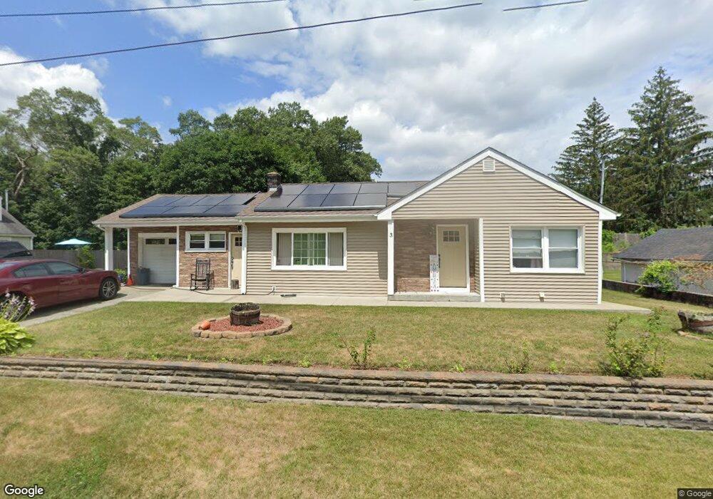 3 Sunset Ave, Cumberland, RI 02864 - photo 1