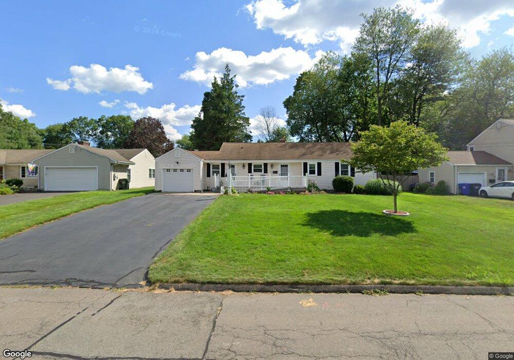 111 Mountain View Dr, Newington, CT 06111 - photo 1
