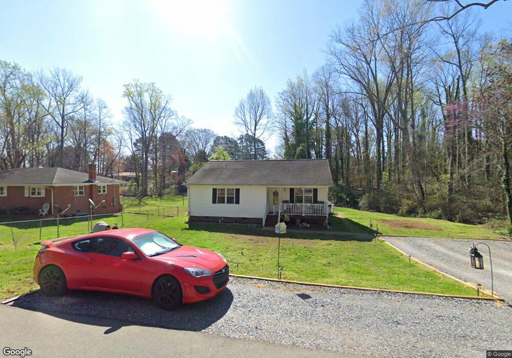 507 W 7th St, Siler City, NC 27344 - photo 1