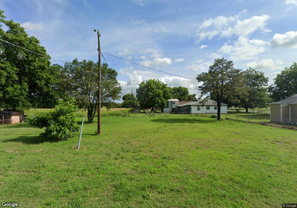 1504 2nd Ave NE, Ardmore, OK 73401 - photo 1