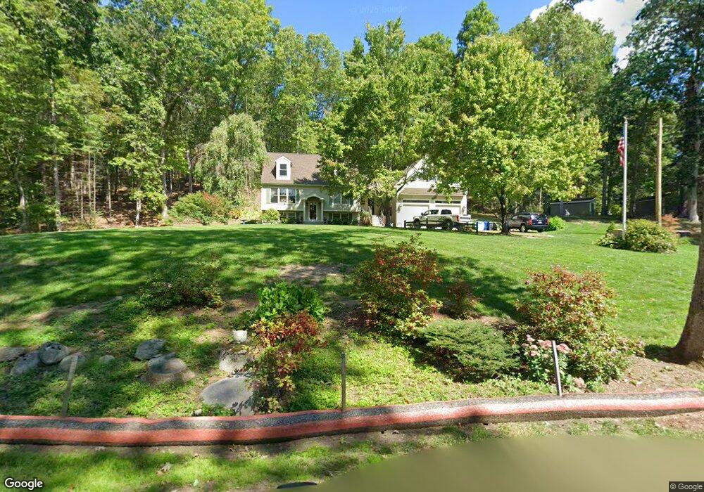 273 Kemp St, Dunstable, MA 01827 - photo 1