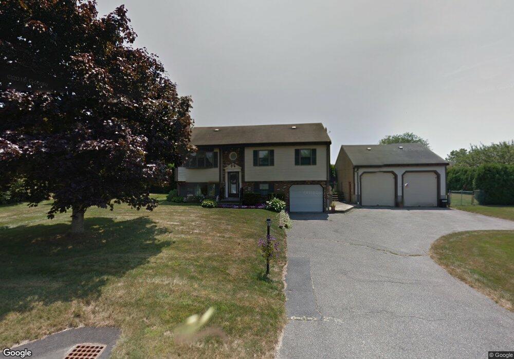 16 Coggeshall Way, Middletown, RI 02842 - photo 1