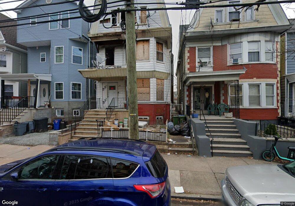 297 Clifton Ave, Newark, NJ 07104 - photo 1