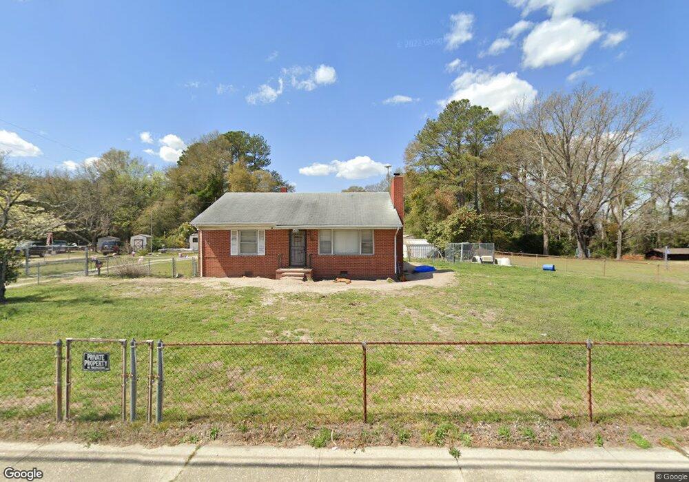 1416 Camden Rd, Fayetteville, NC 28306 - photo 1