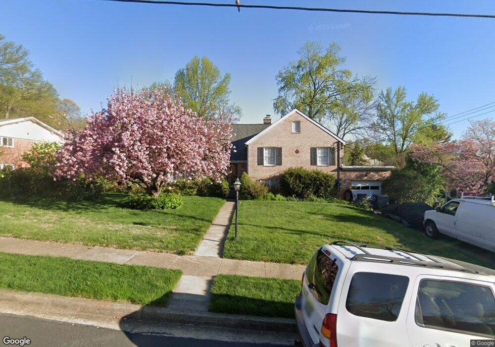 1500 Middlebury Dr, Alexandria, VA 22307 - photo 1