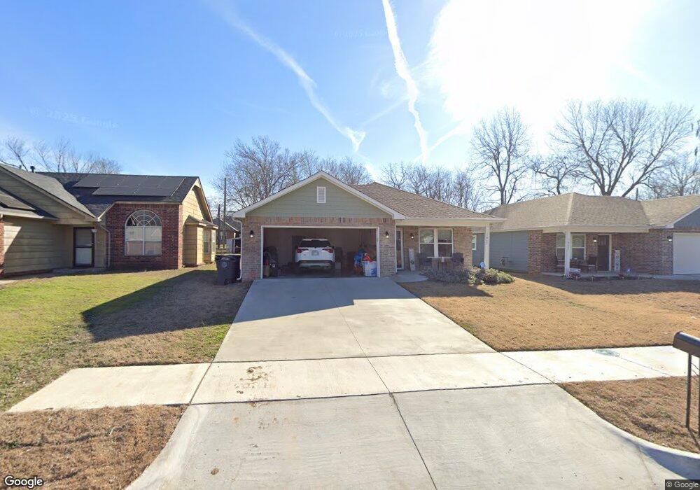 1867 N Norfolk Ave, Tulsa, OK 74106 - photo 1