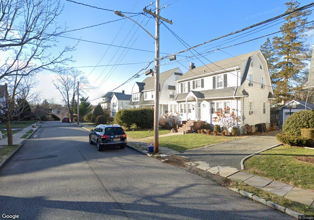 15 Hobart St, Bronxville, NY 10708 - photo 1